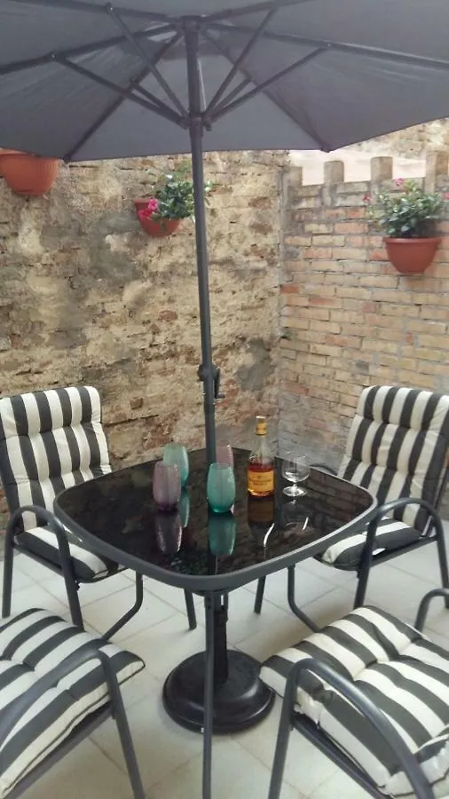 Casa Dei Nonni Διαμέρισμα Μουράνο
