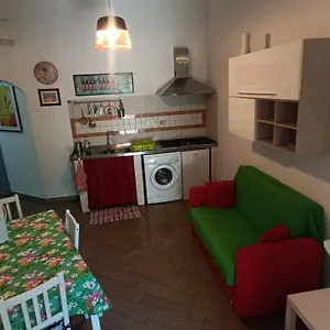 Vercelli Near San Giovanni Appartement Rome